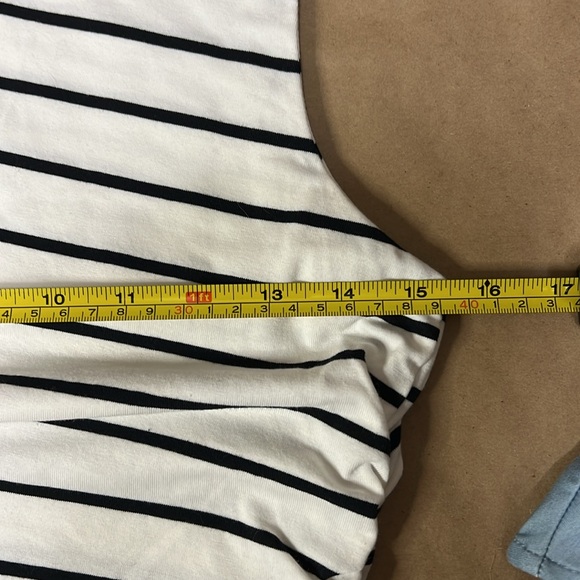 Cider Medium Top Pair NWT Summer Vacay Vibes 🏖️🚢 - Picture 11 of 11